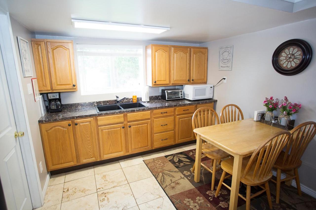 Laytons Loft Bed And Breakfast Manti Buitenkant foto